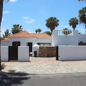https://villa-charlatana.hotelsfuerteventura.org